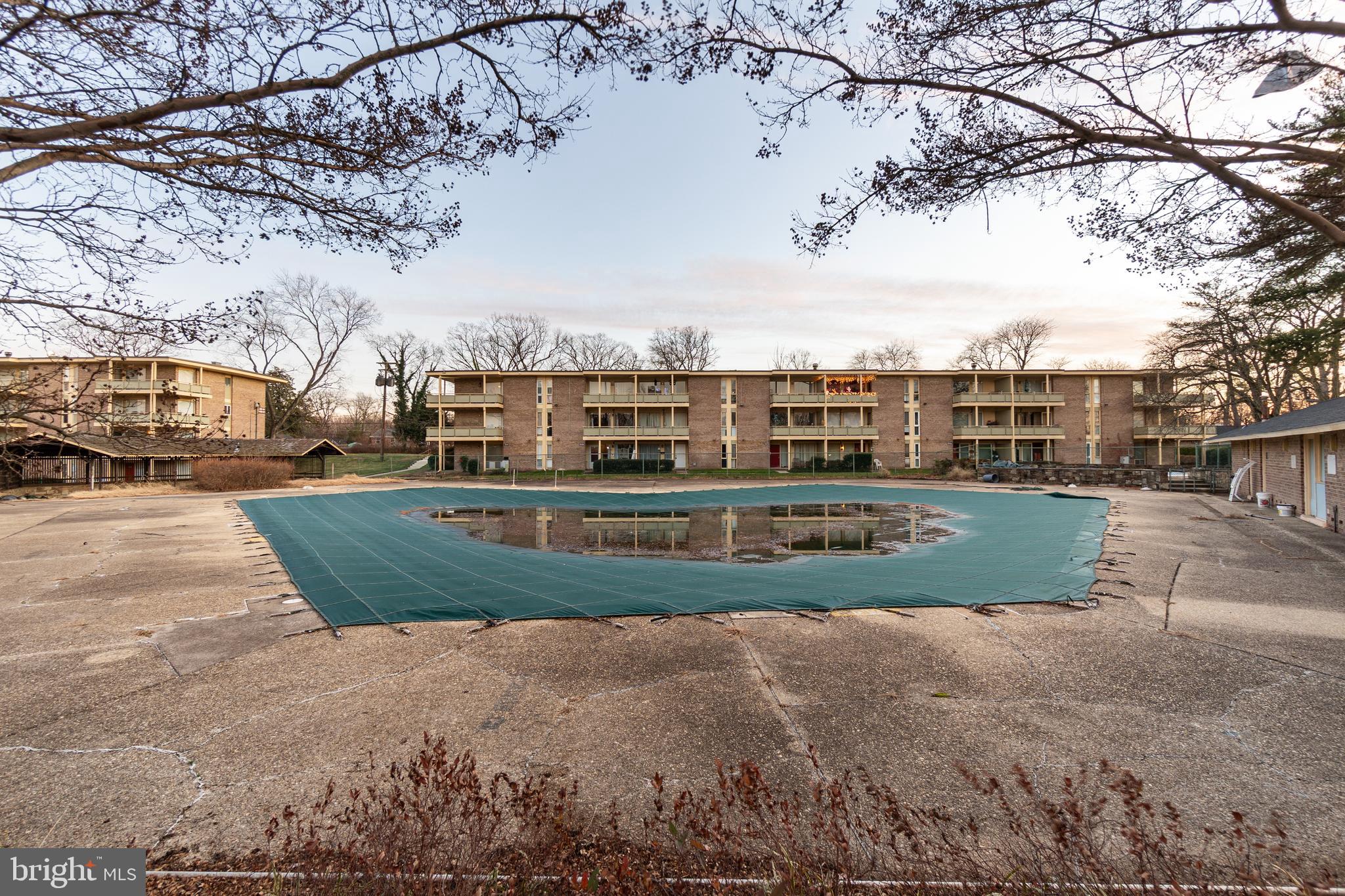 7244 DONNELL PLACE D-2