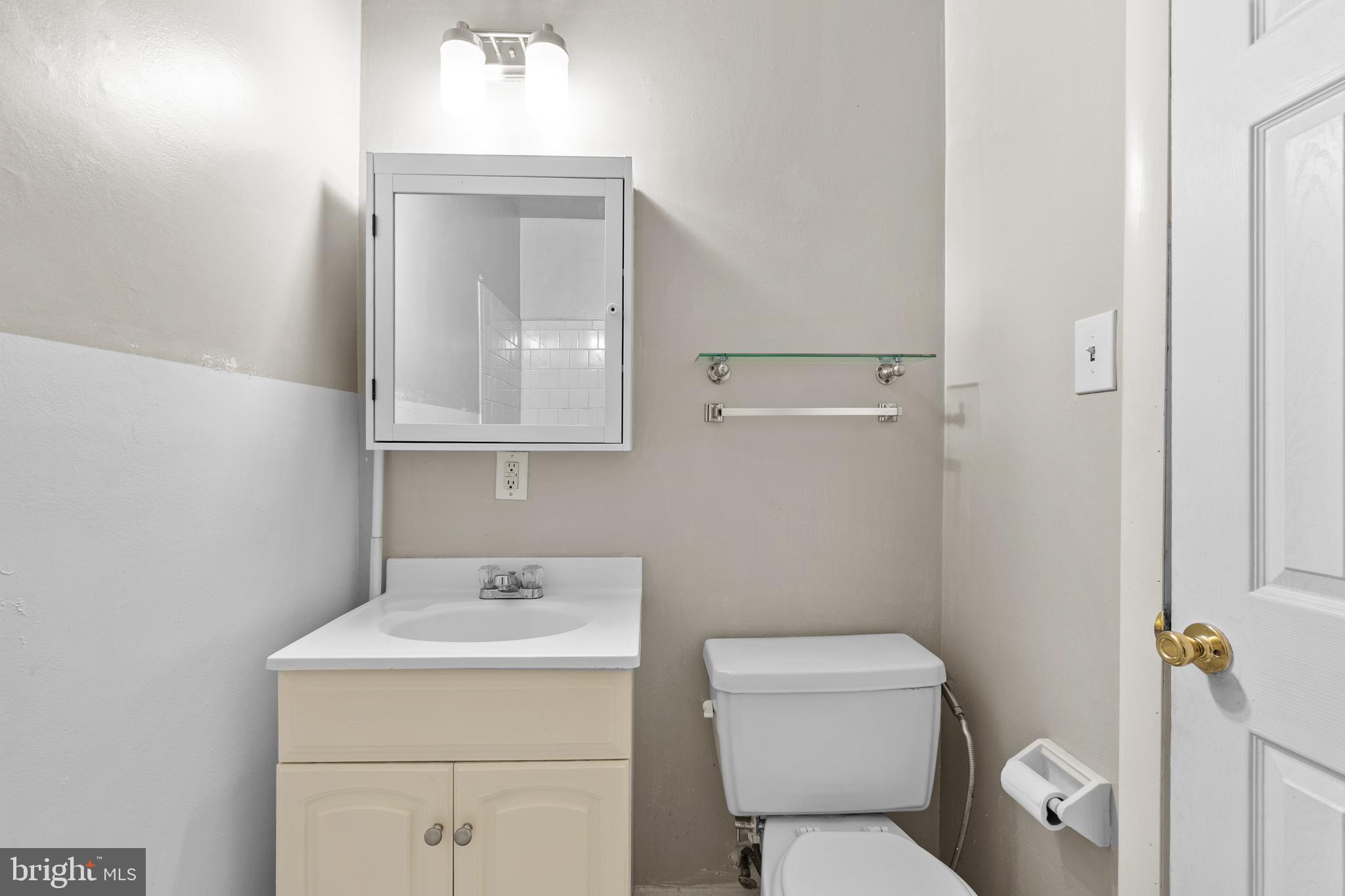 7244 DONNELL PLACE D-2