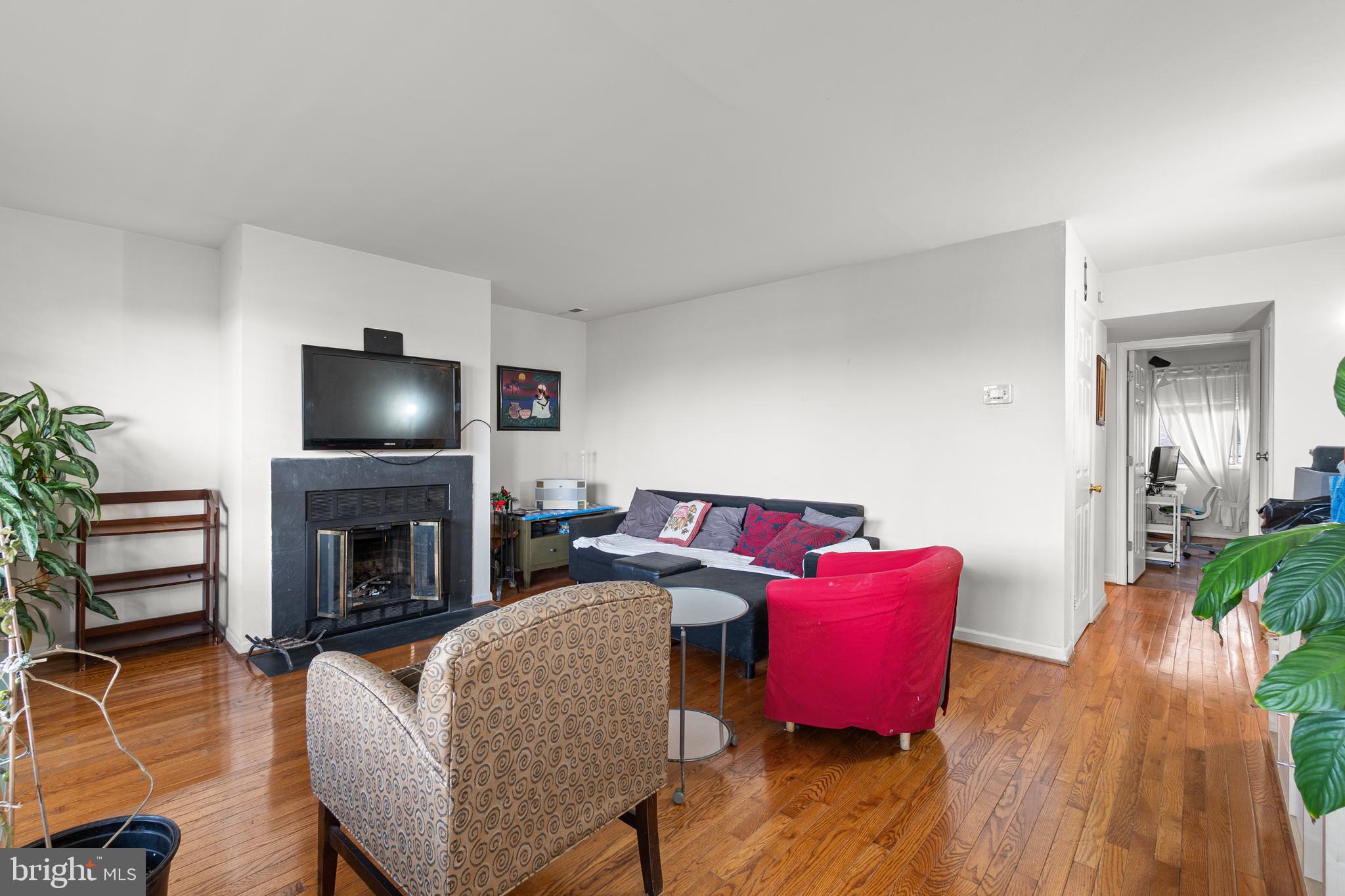 7244 DONNELL PLACE D-2