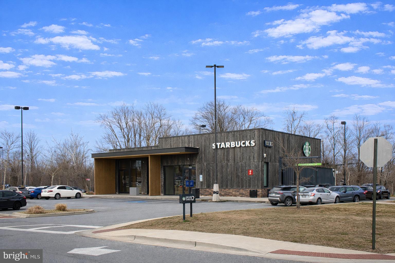 2207 ARCTIC FOX DRIVE