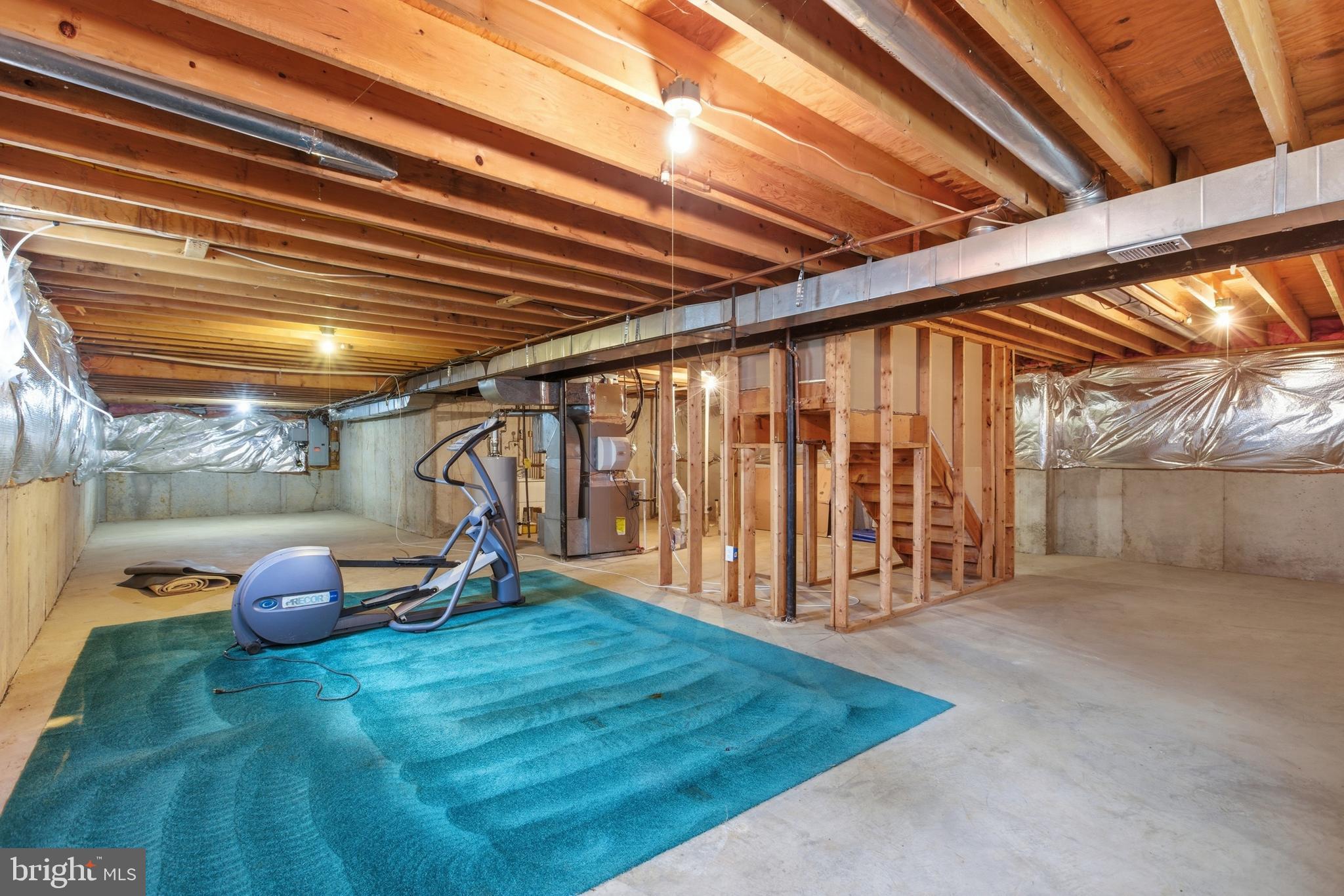 2207 ARCTIC FOX DRIVE