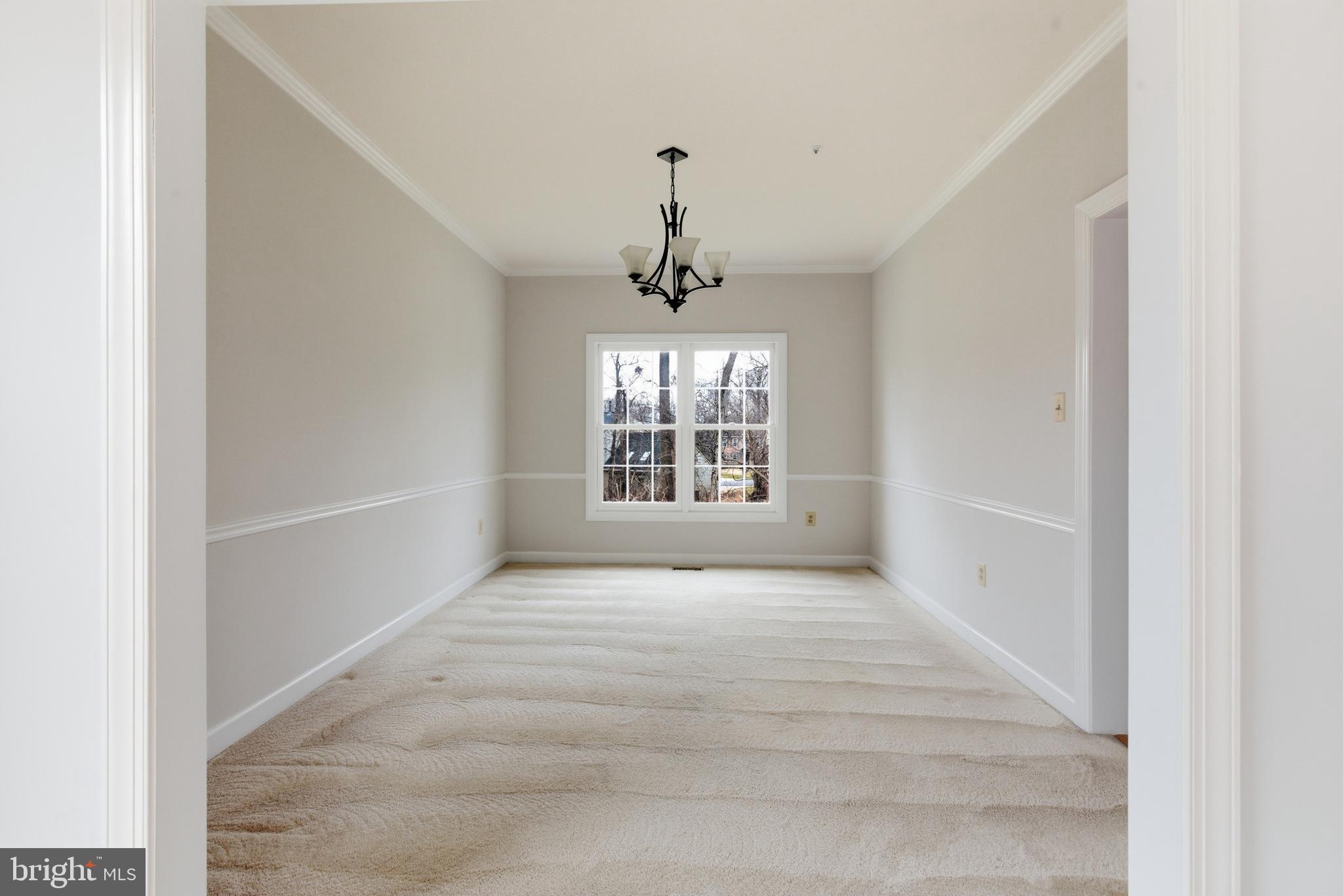 2207 ARCTIC FOX DRIVE