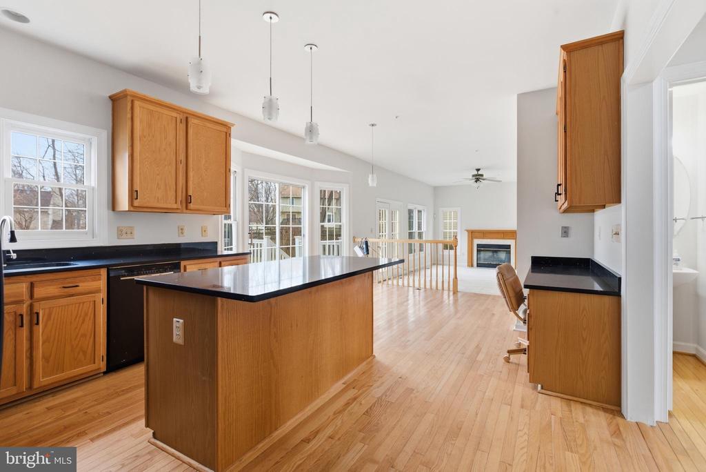 2207 ARCTIC FOX DRIVE