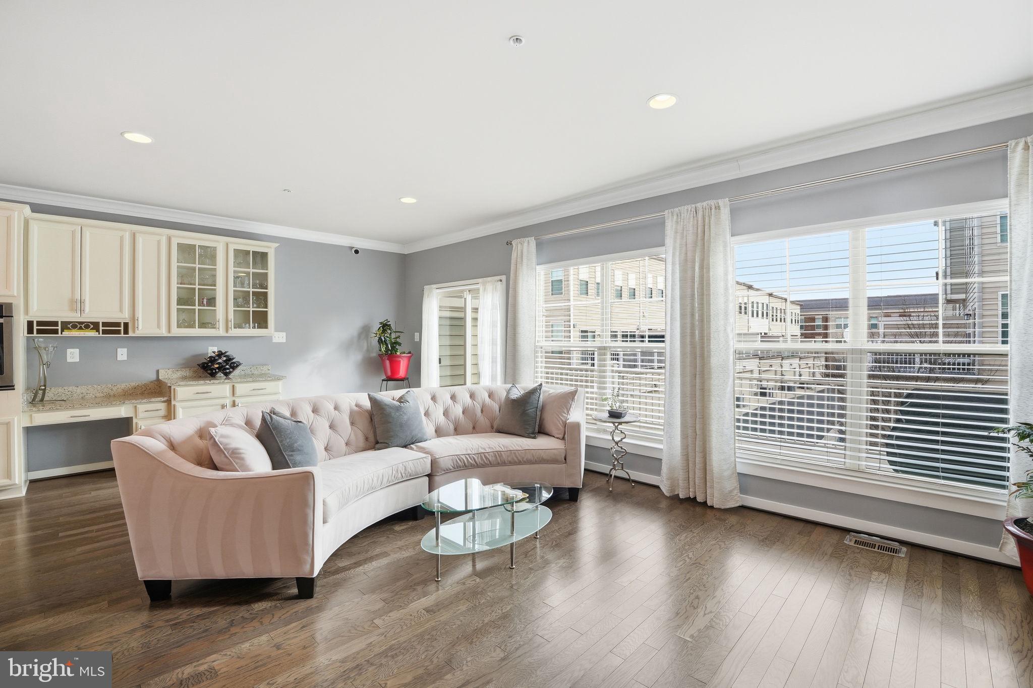 10609 OBSERVATORY PLACE