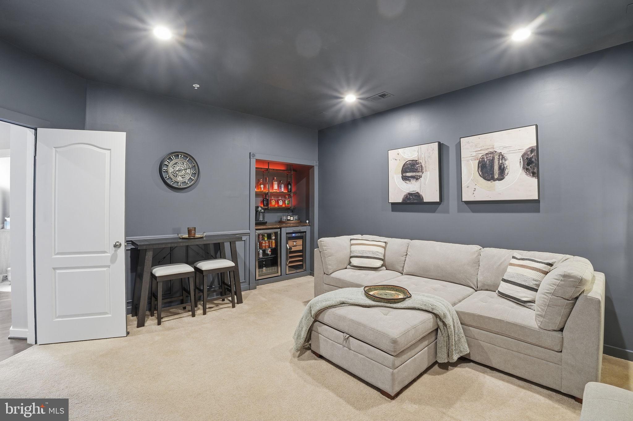 10609 OBSERVATORY PLACE