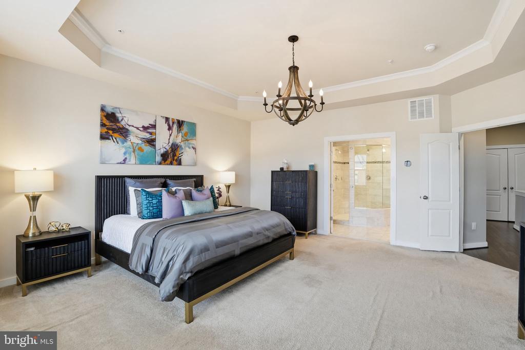 10609 OBSERVATORY PLACE