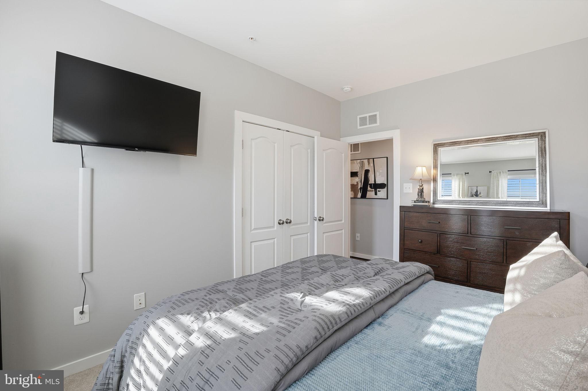 10609 OBSERVATORY PLACE