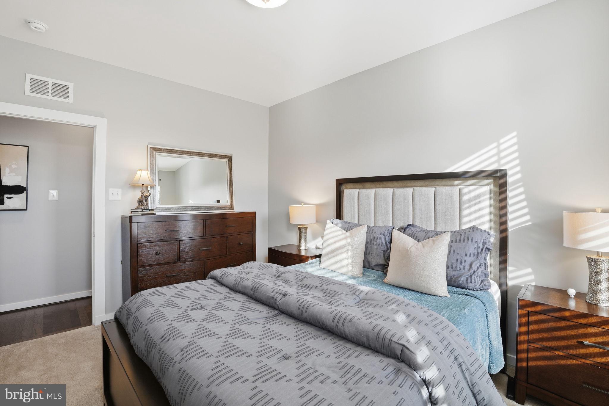 10609 OBSERVATORY PLACE