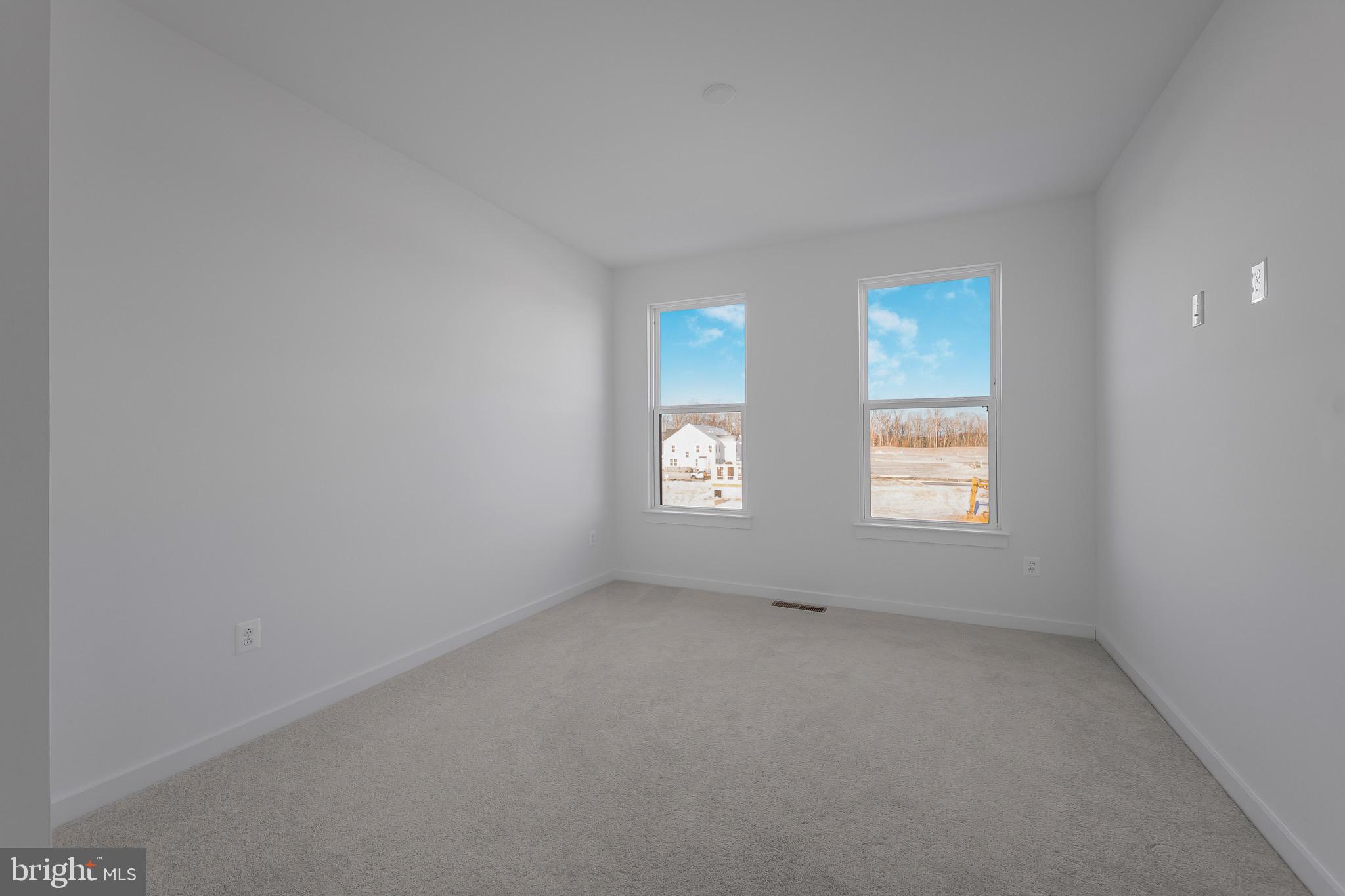 16013 HYDE PARK PLACE