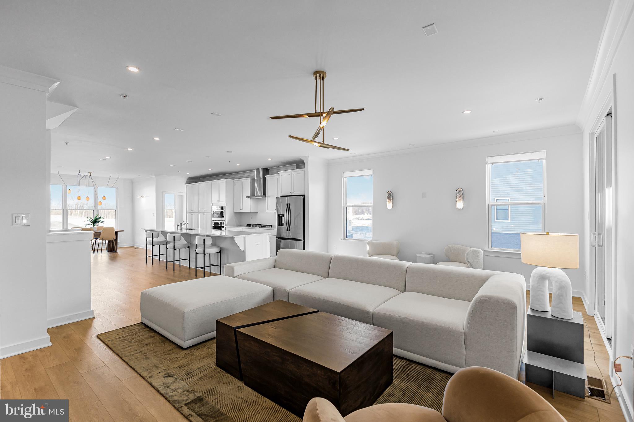 16013 HYDE PARK PLACE