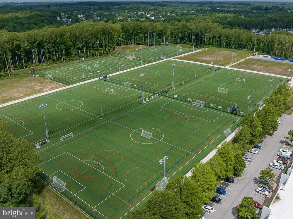 16013 HYDE PARK PLACE