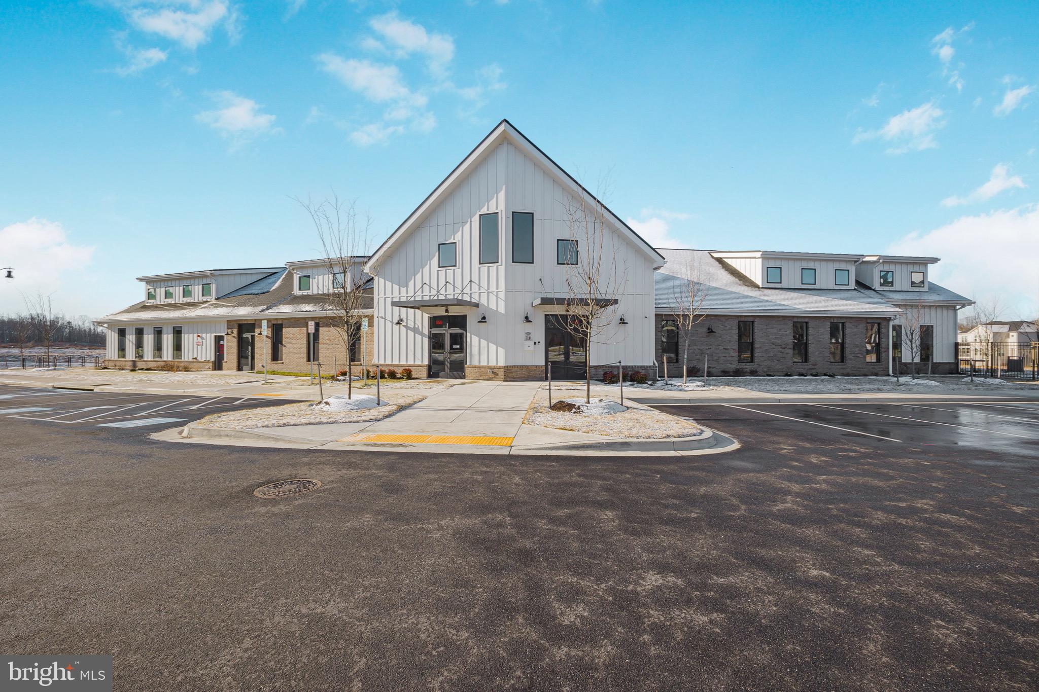 16013 HYDE PARK PLACE