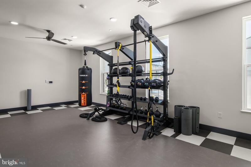 16013 HYDE PARK PLACE