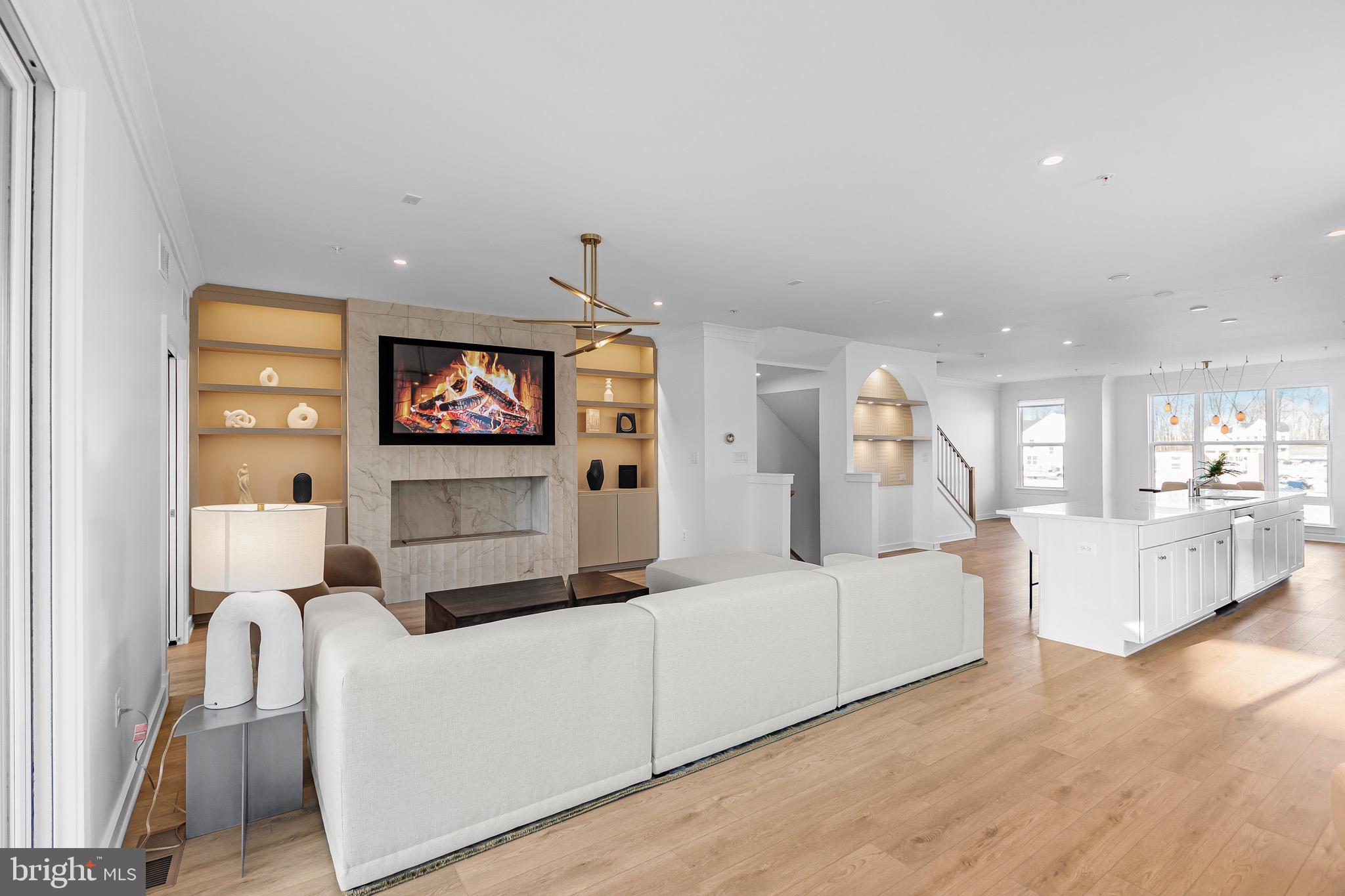 16013 HYDE PARK PLACE