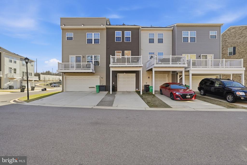 703 SKY BRIDGE DRIVE