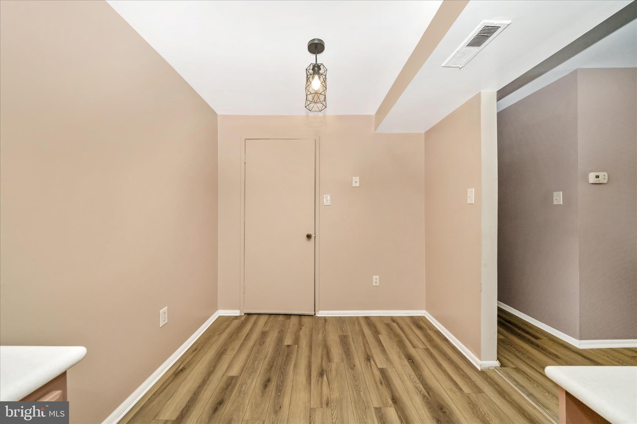 10234 PRINCE PLACE 17-102