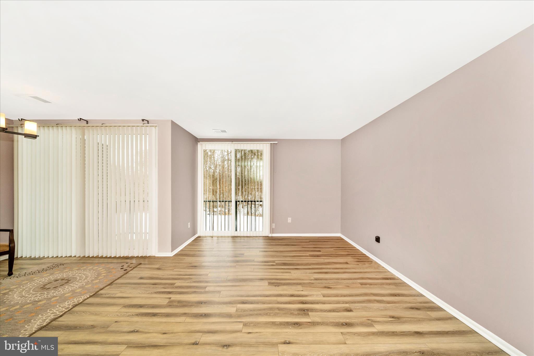 10234 PRINCE PLACE 17-102