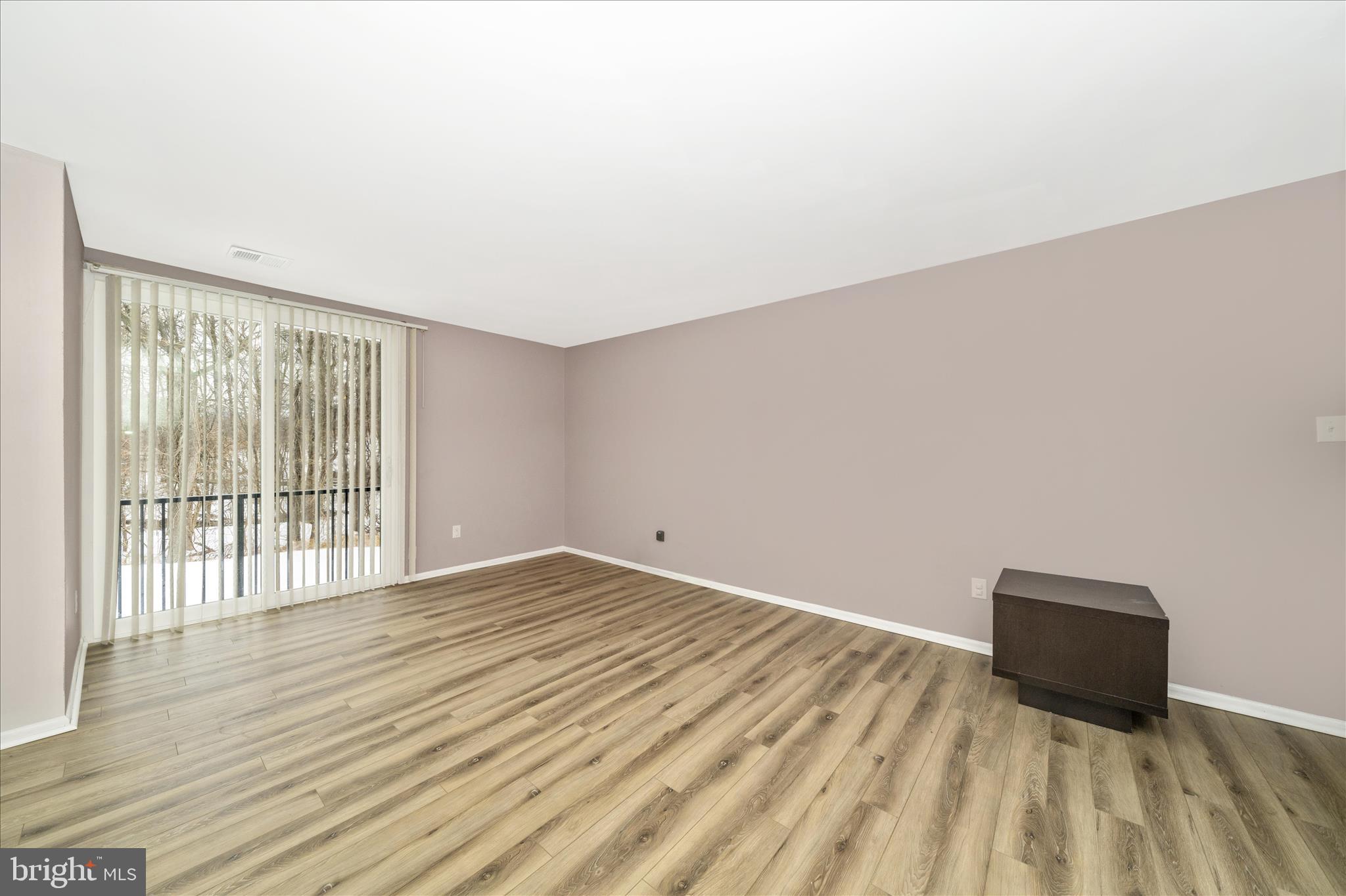 10234 PRINCE PLACE 17-102