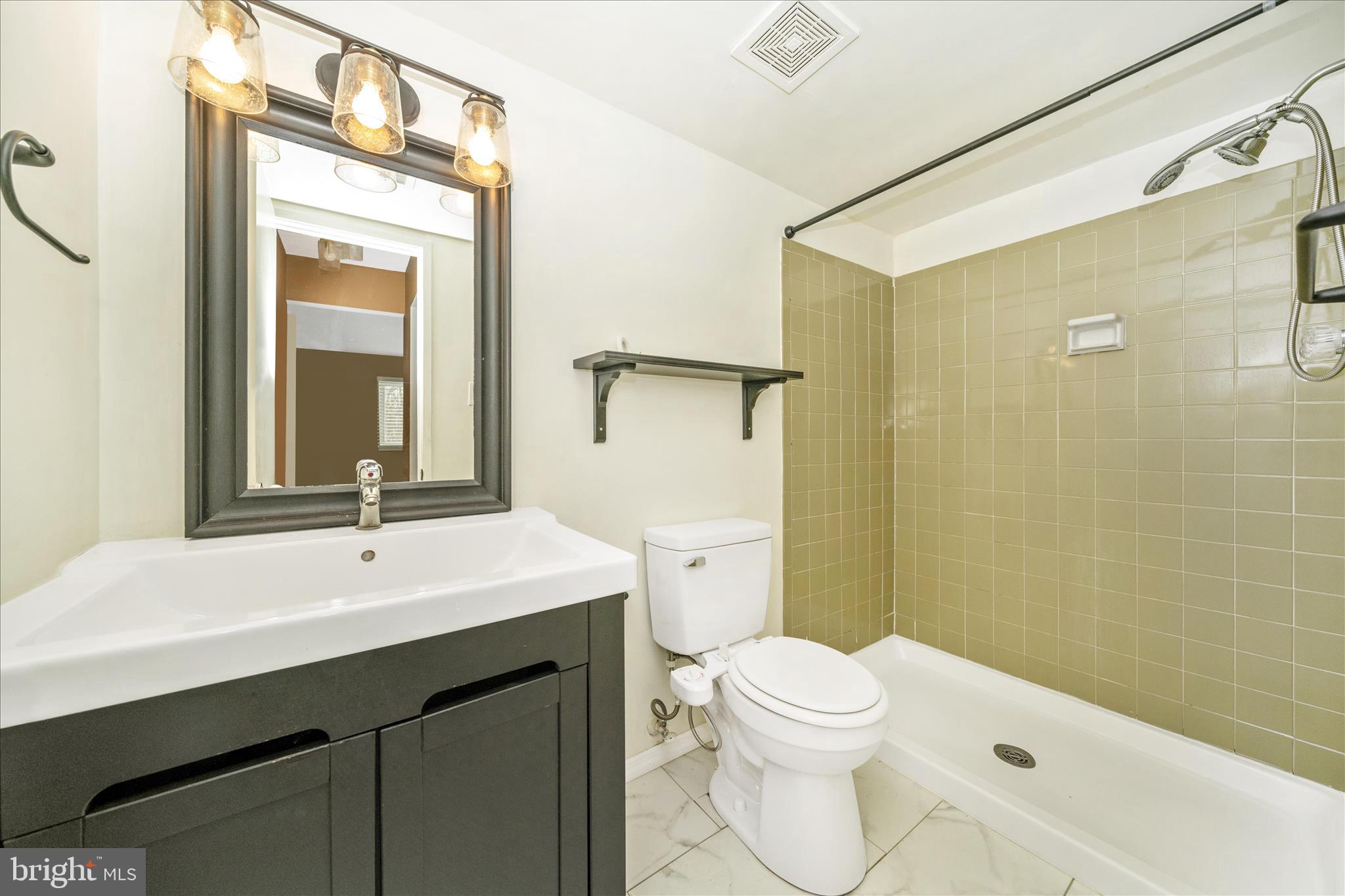 10234 PRINCE PLACE 17-102