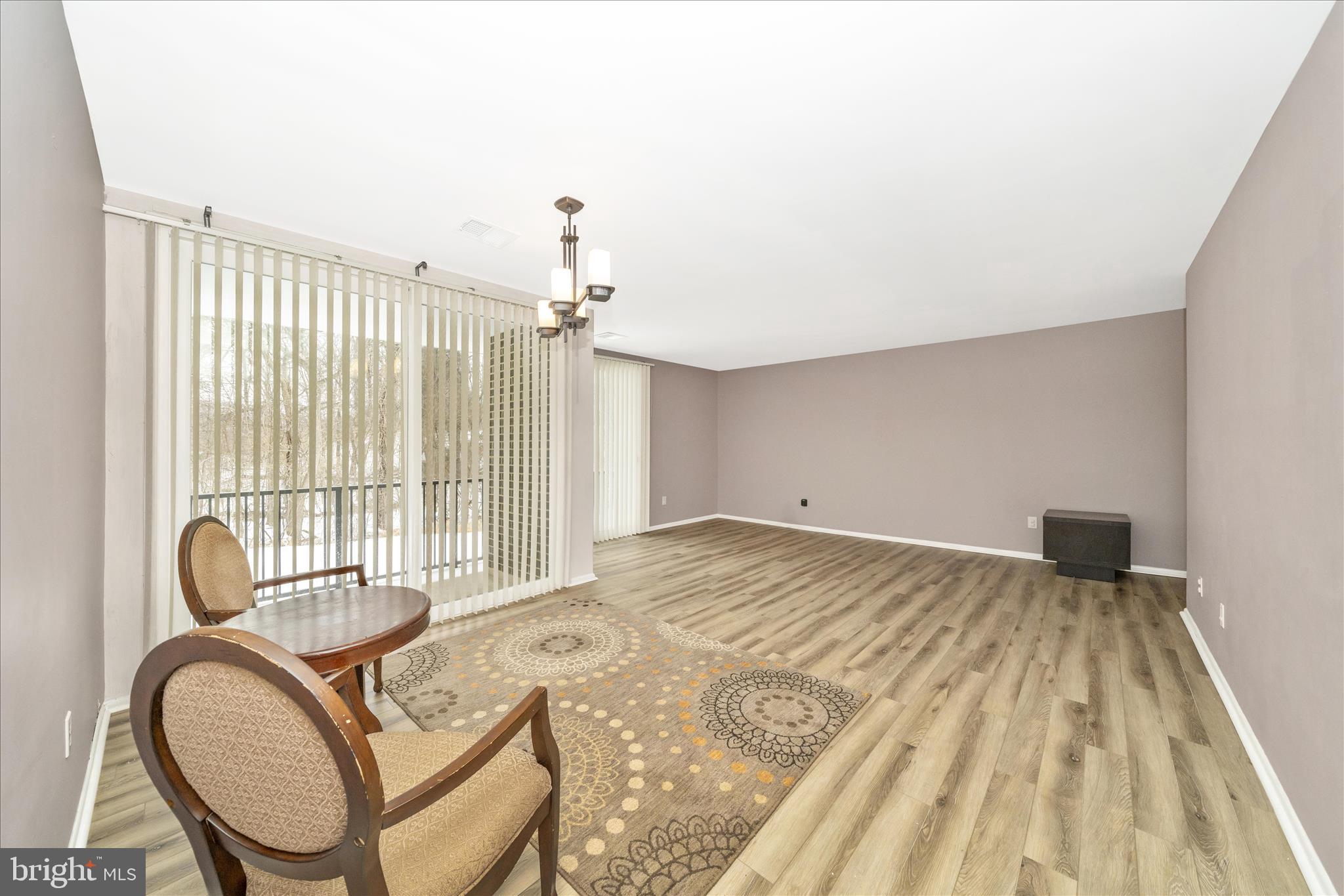 10234 PRINCE PLACE 17-102