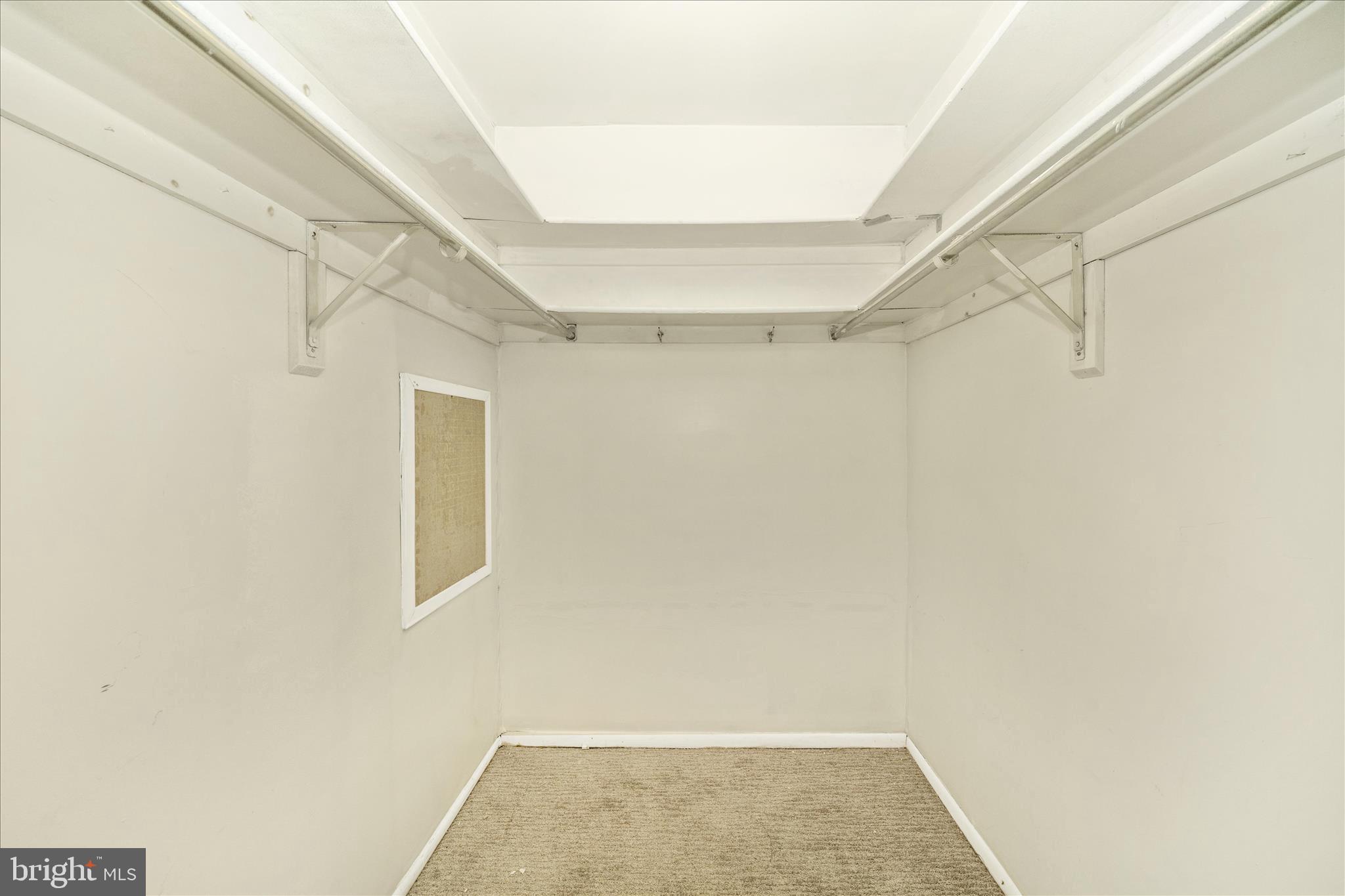 10234 PRINCE PLACE 17-102