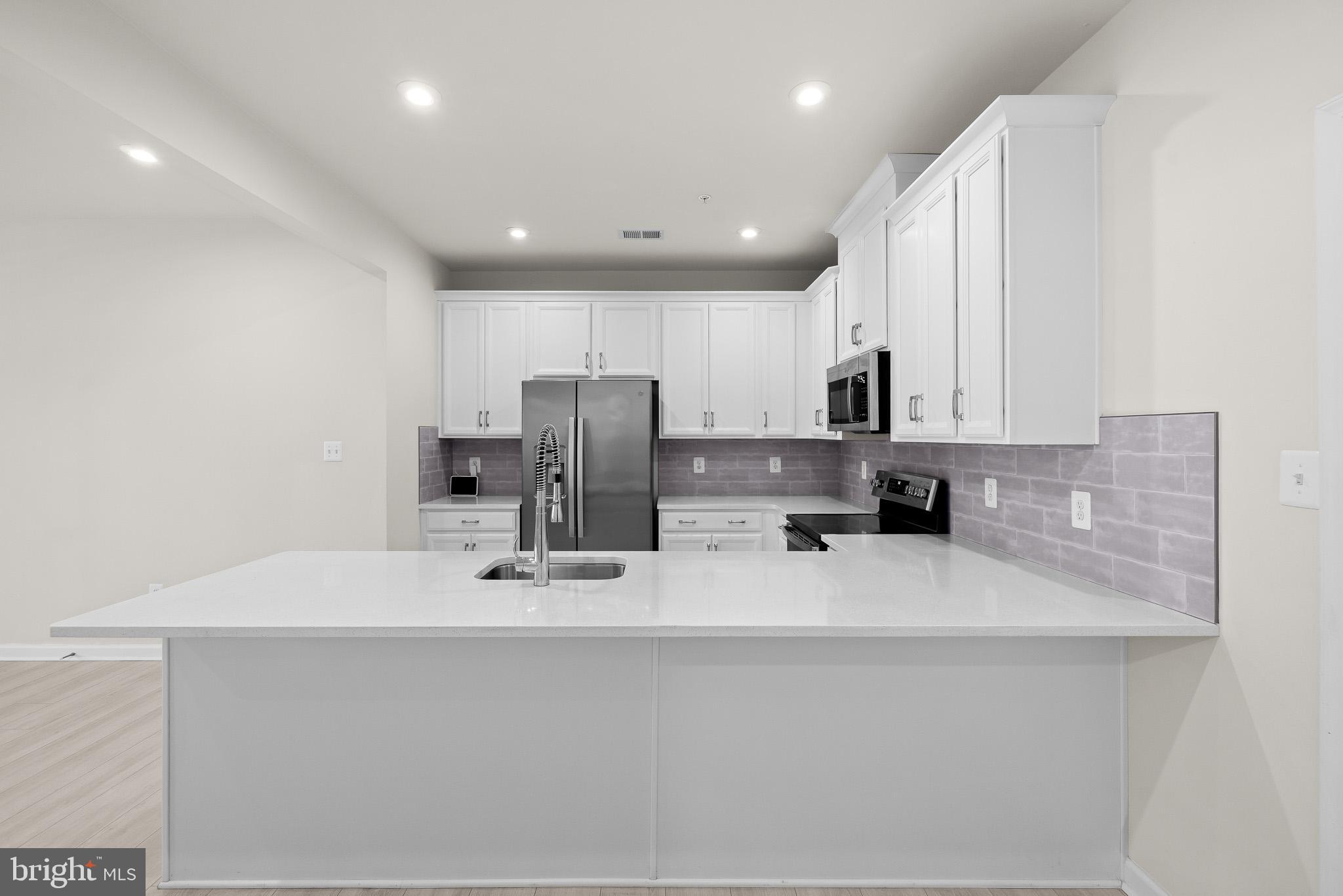 10535 JOHN GLENN STREET