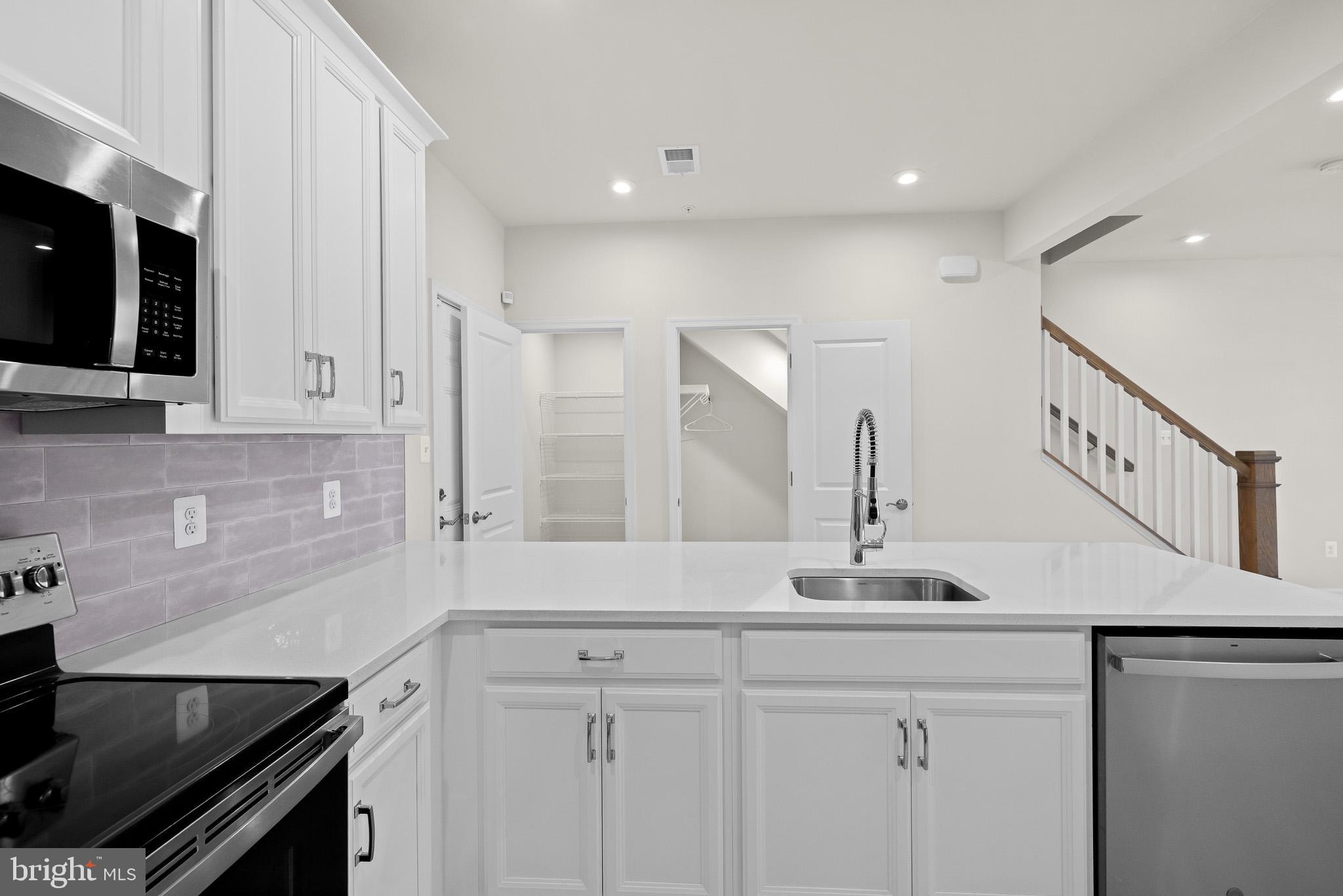 10535 JOHN GLENN STREET