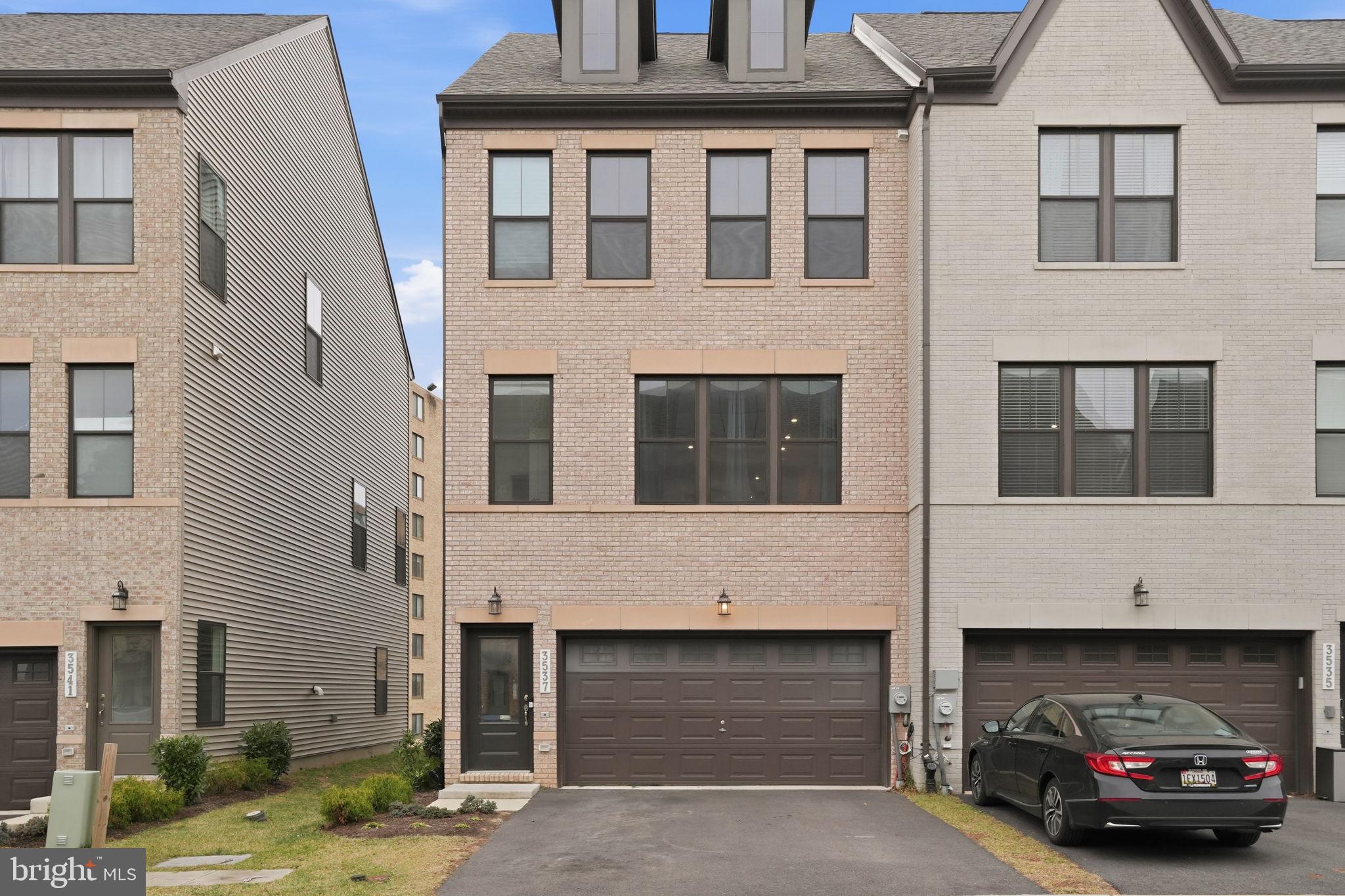 3537 STELLA BLUE DRIVE