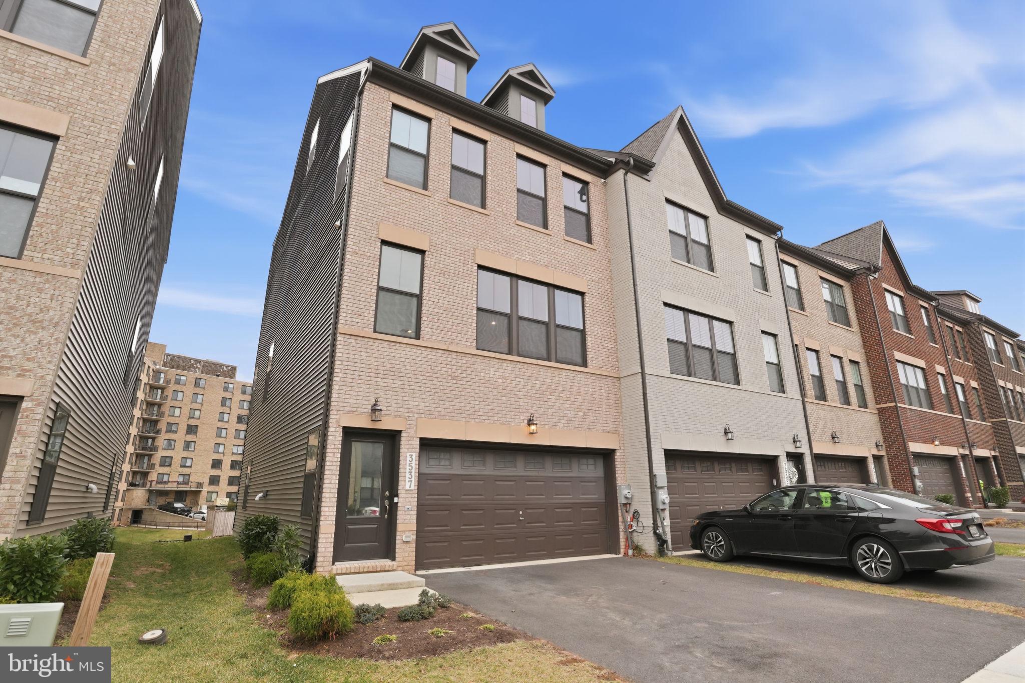 3537 STELLA BLUE DRIVE