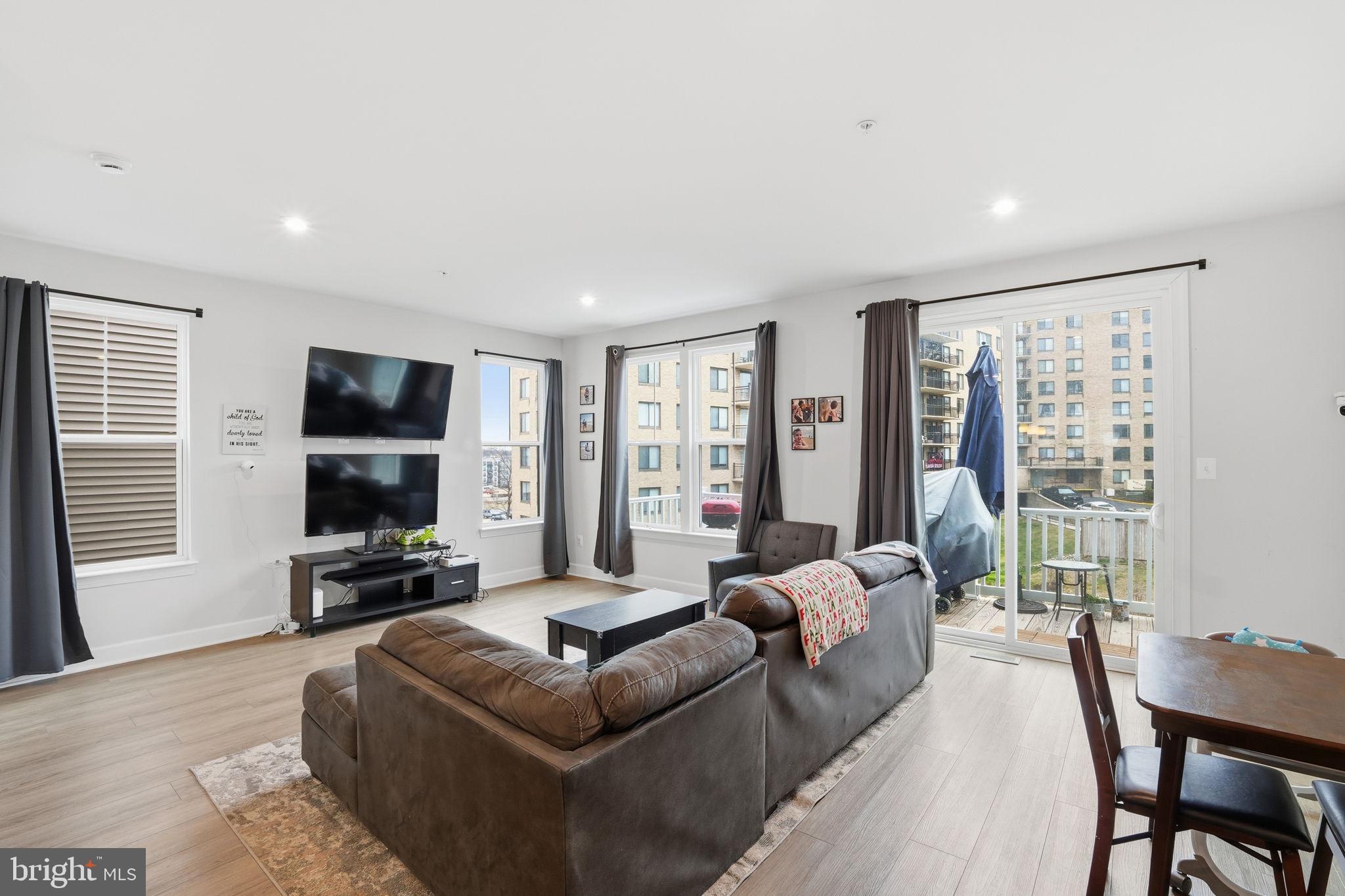 3537 STELLA BLUE DRIVE