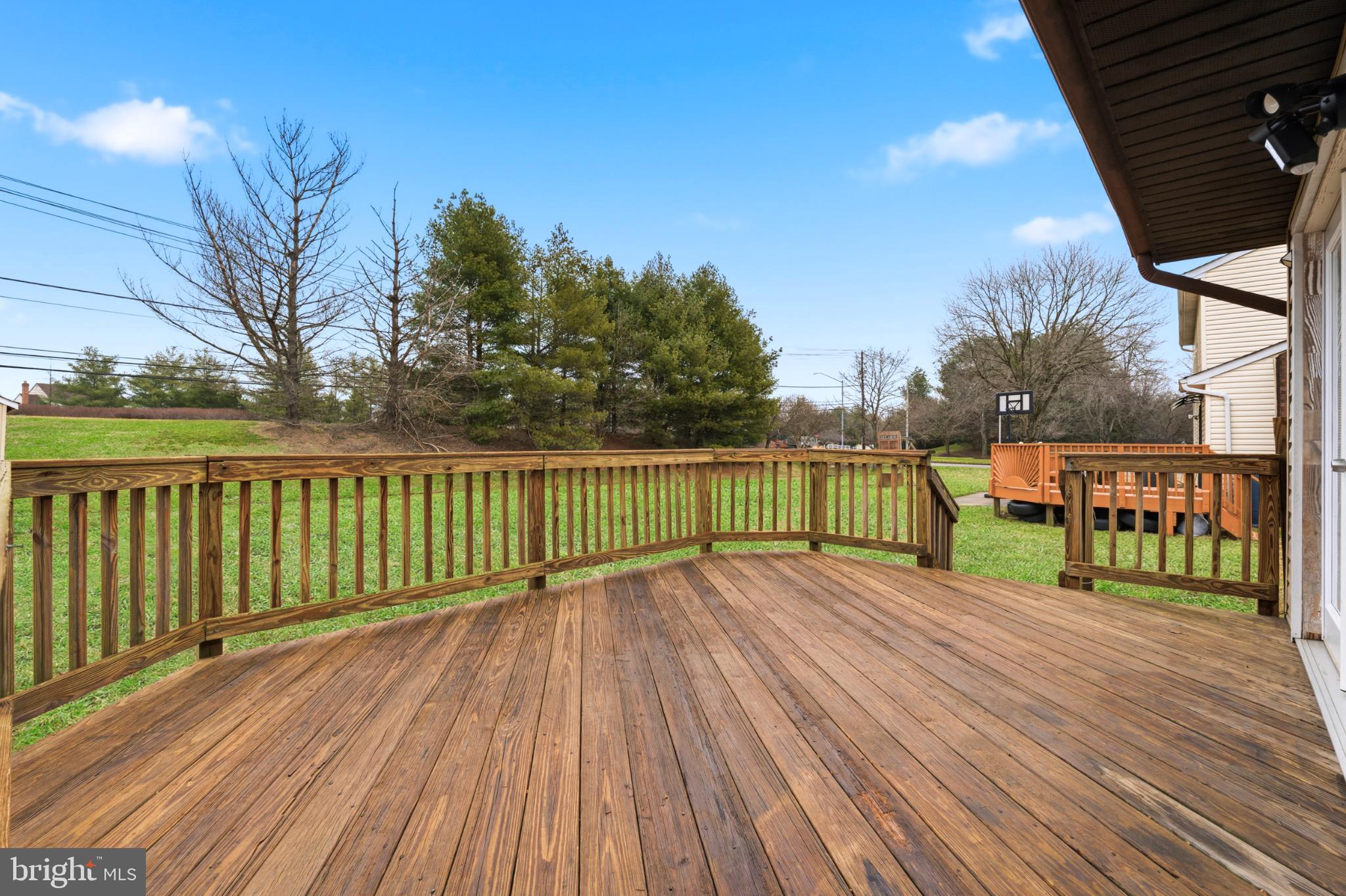 1208 DIXIE BOWIE WAY