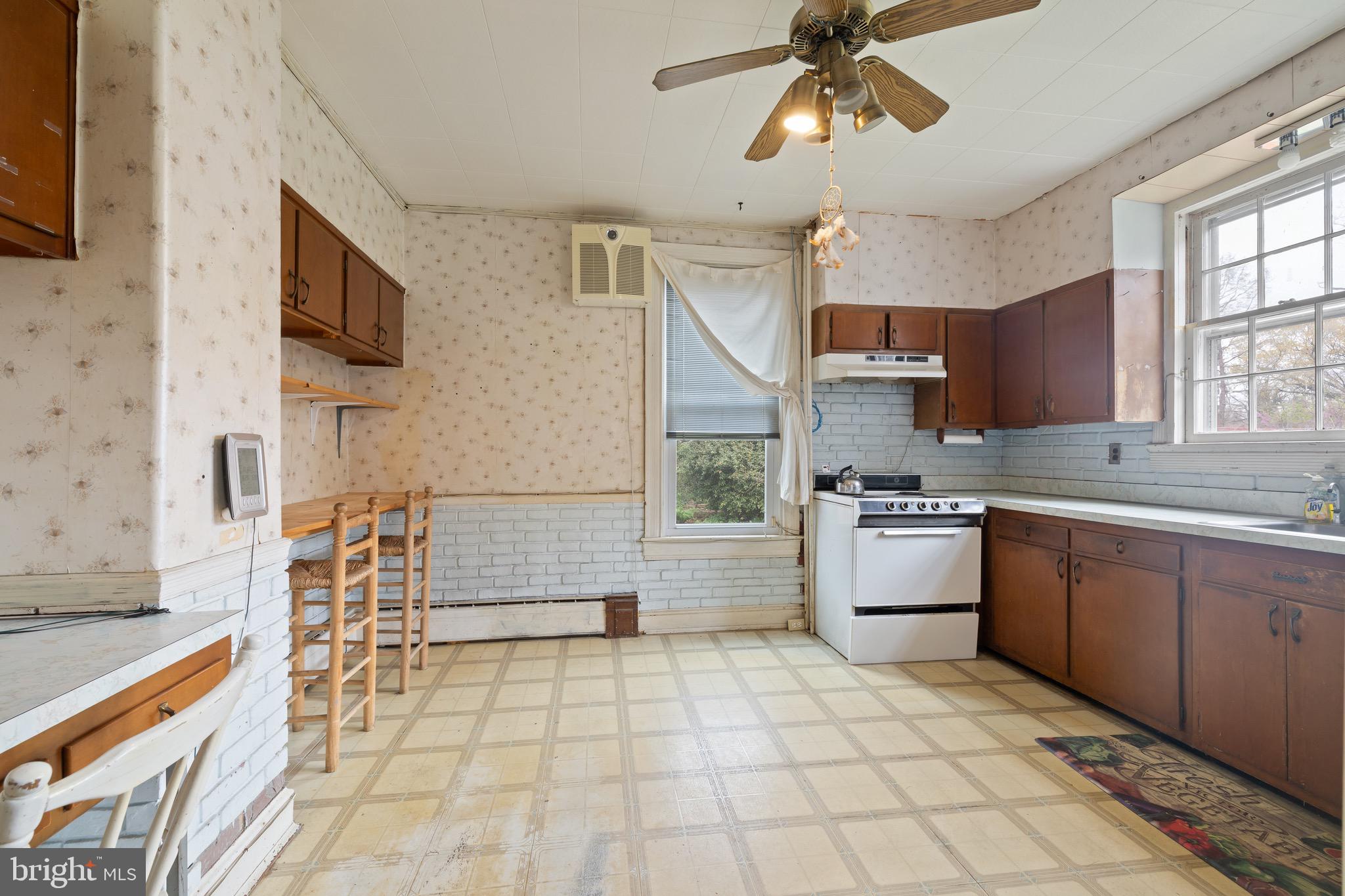 6446 OLD LANDOVER ROAD
