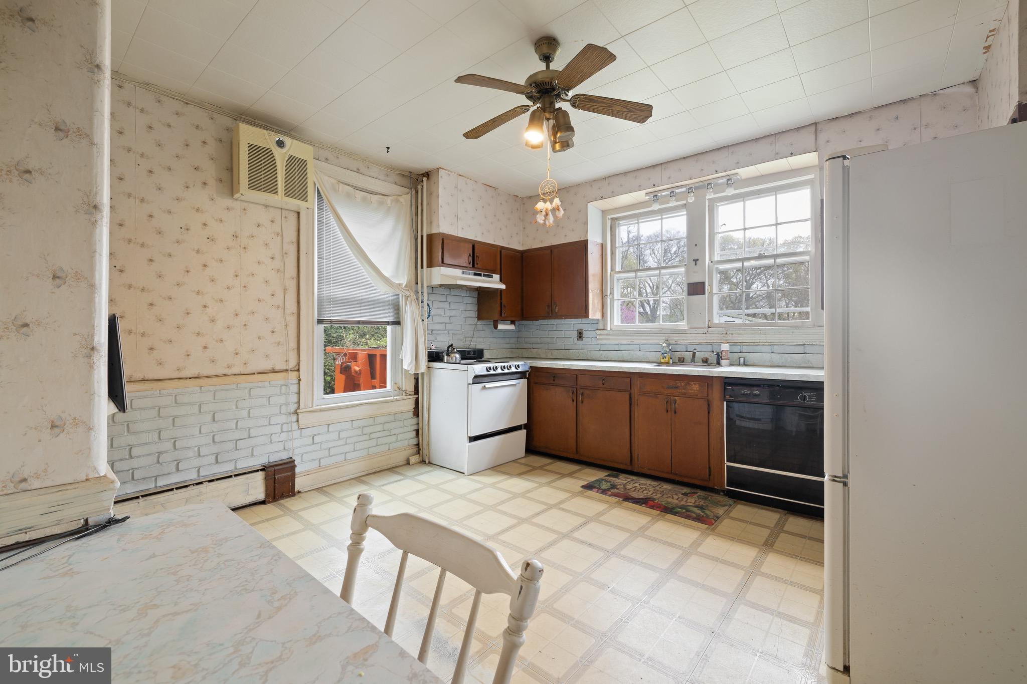 6446 OLD LANDOVER ROAD