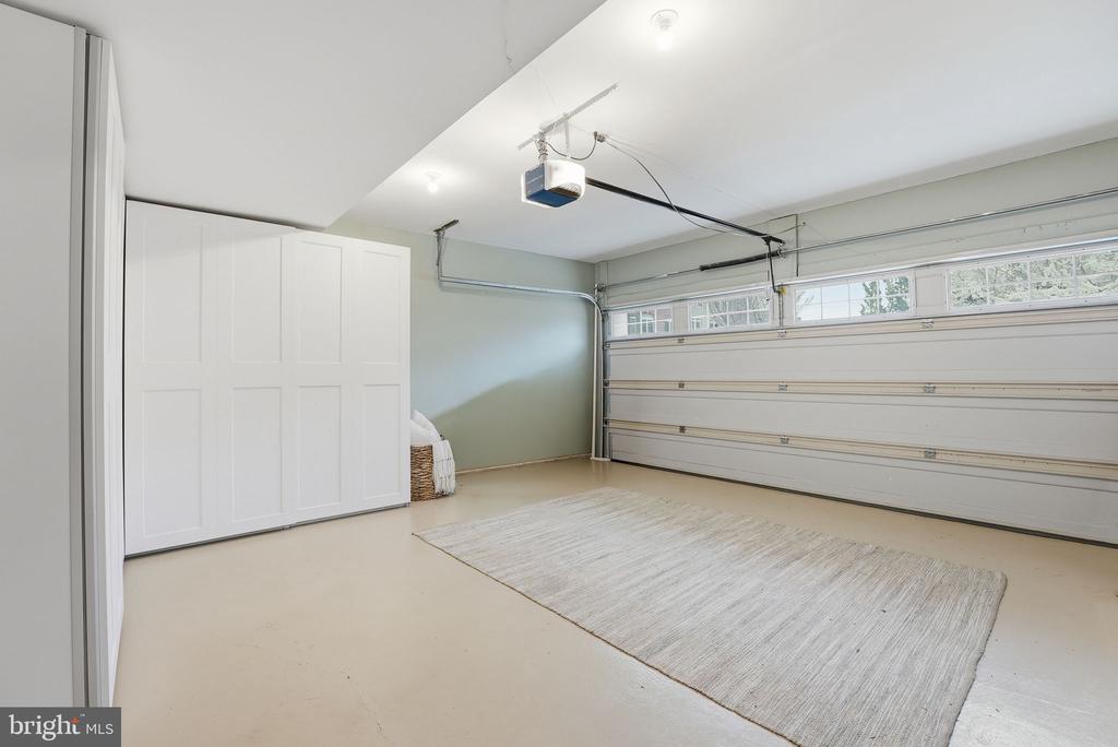 15304 CAMBERLEY PLACE