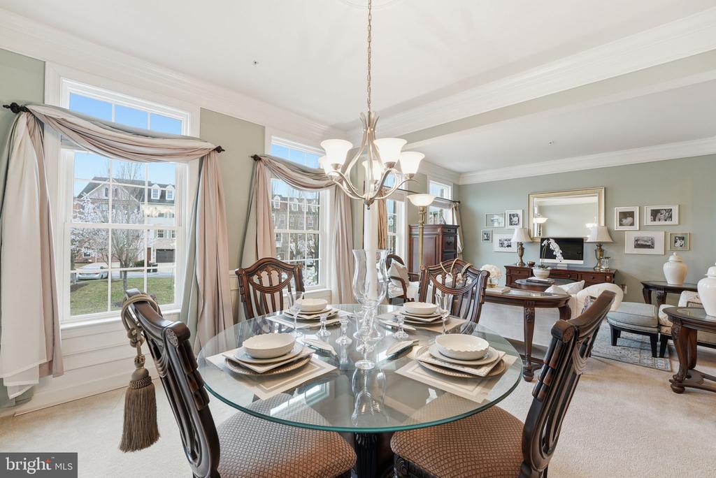 15304 CAMBERLEY PLACE