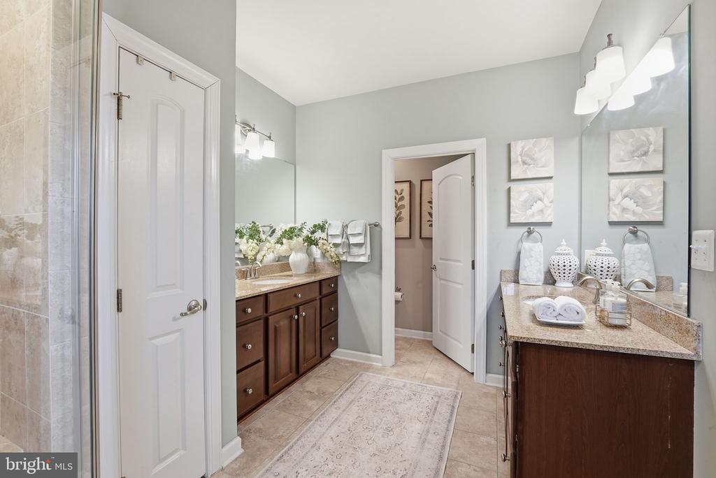 15304 CAMBERLEY PLACE