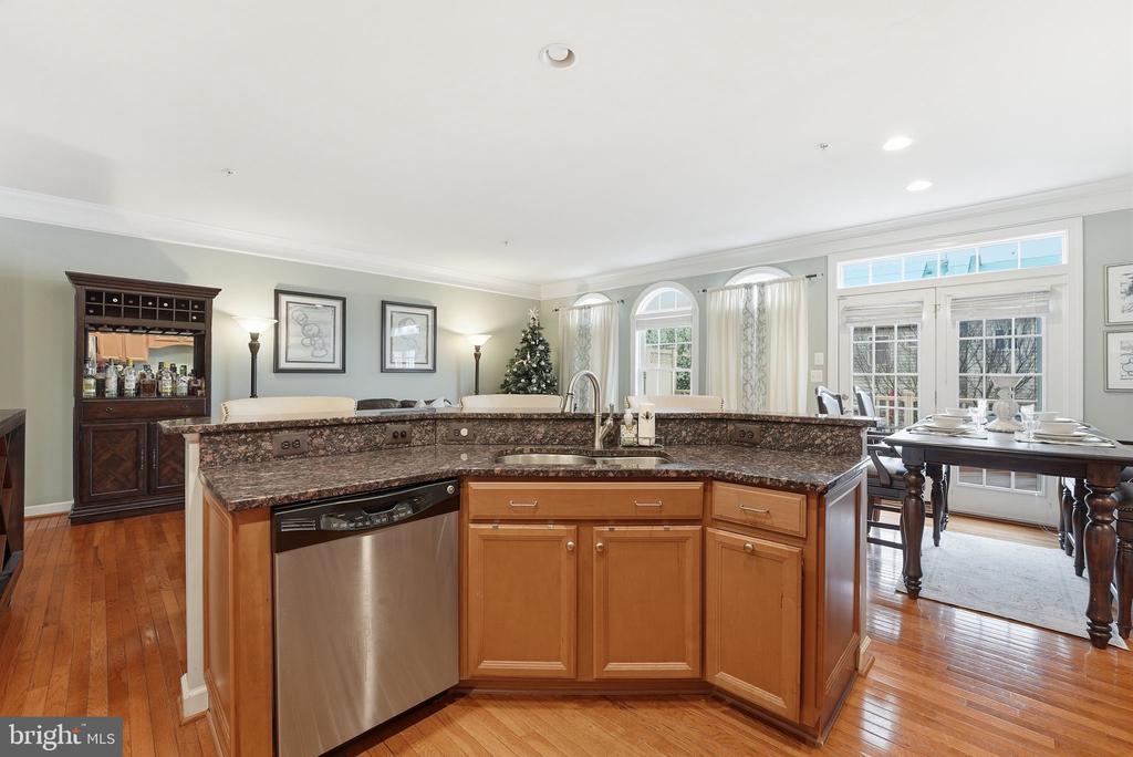 15304 CAMBERLEY PLACE