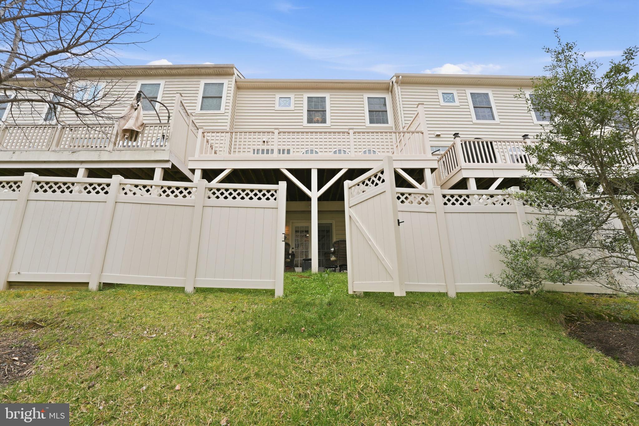 15304 CAMBERLEY PLACE