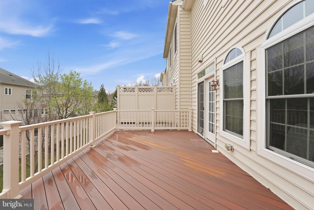 15304 CAMBERLEY PLACE