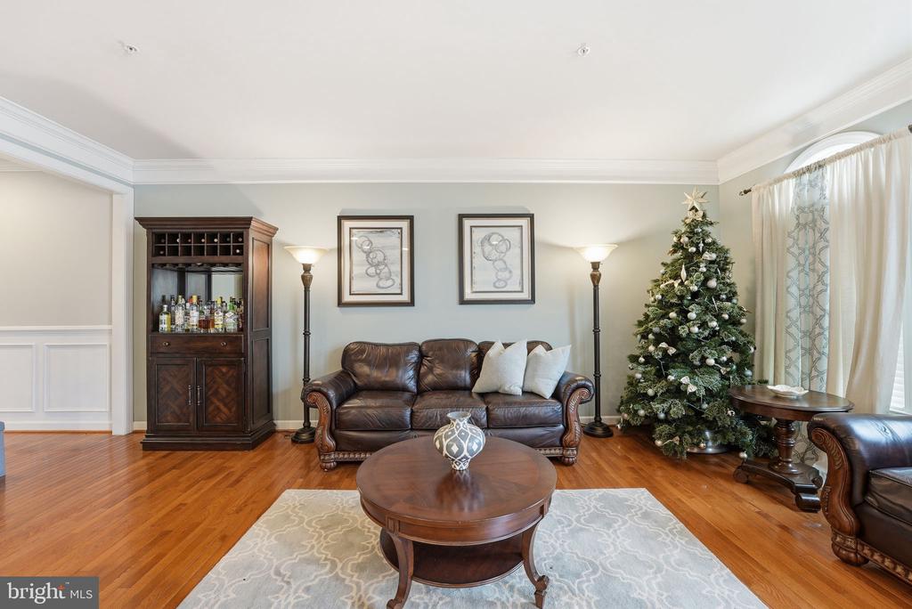 15304 CAMBERLEY PLACE