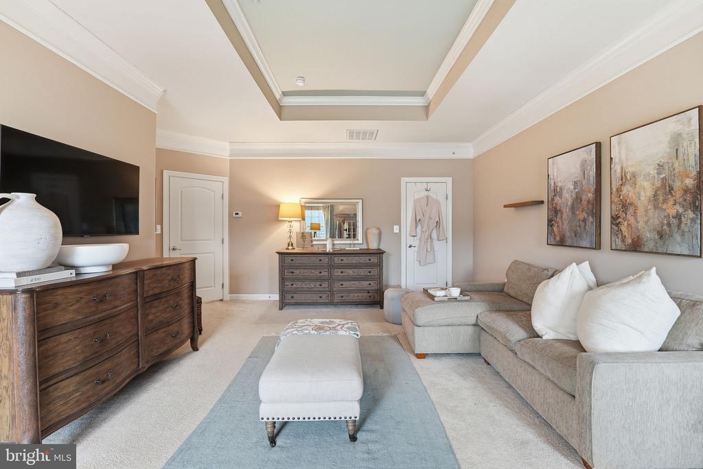 15304 CAMBERLEY PLACE