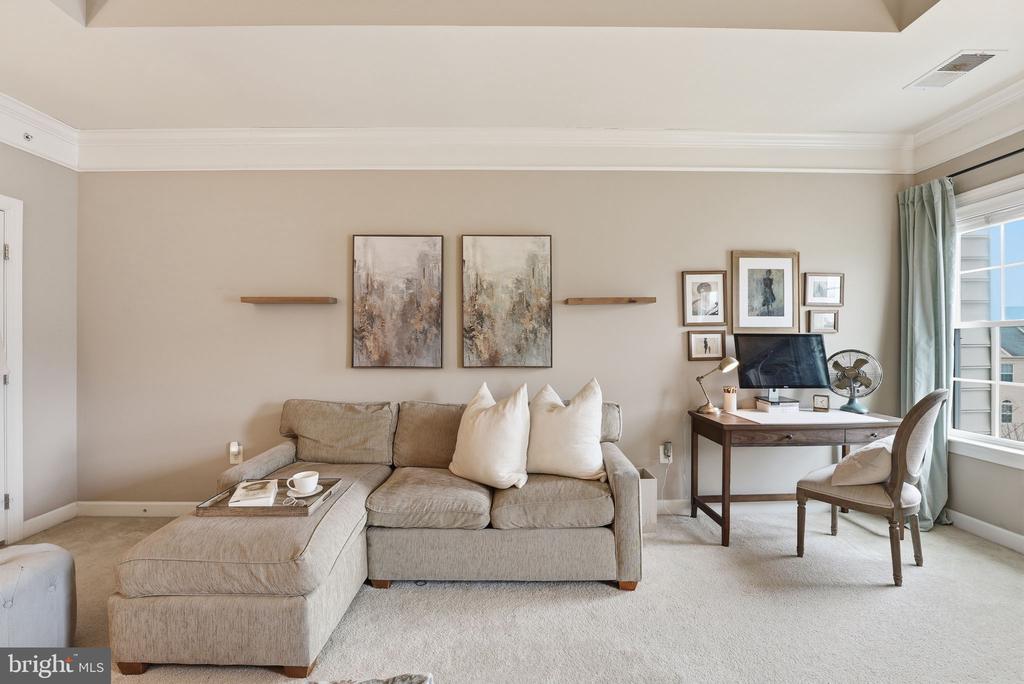 15304 CAMBERLEY PLACE