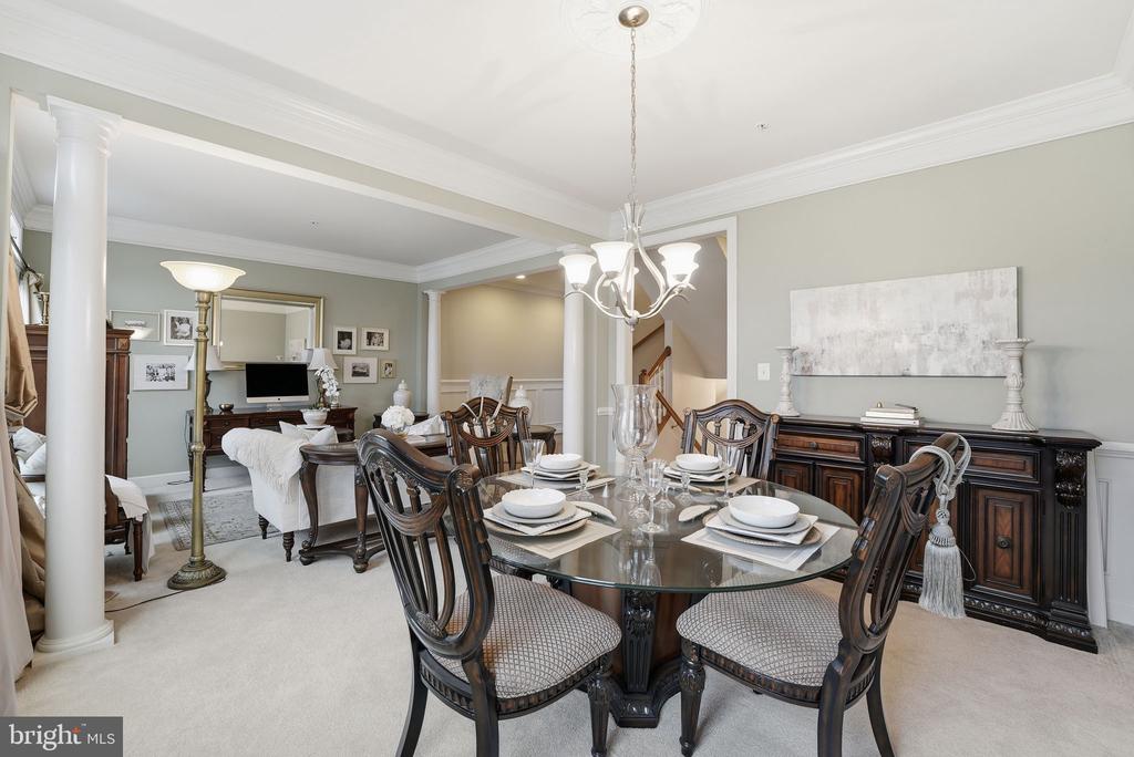 15304 CAMBERLEY PLACE