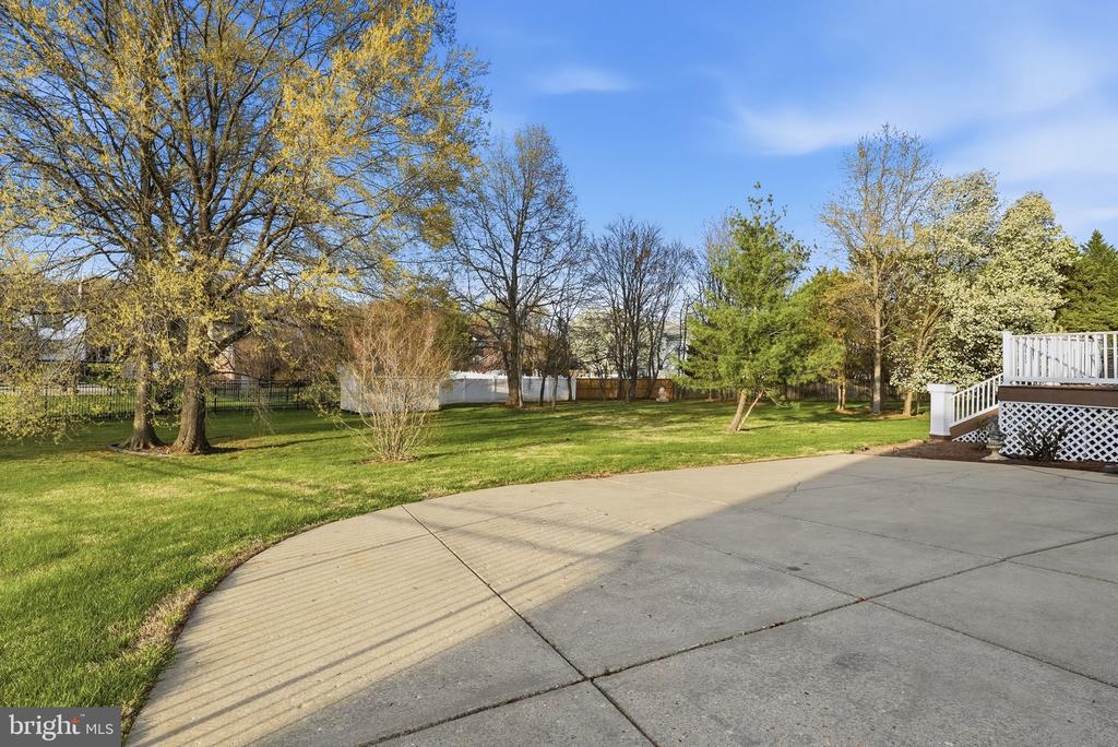 11710 AMER COURT