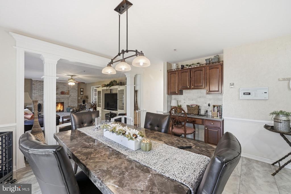 11710 AMER COURT