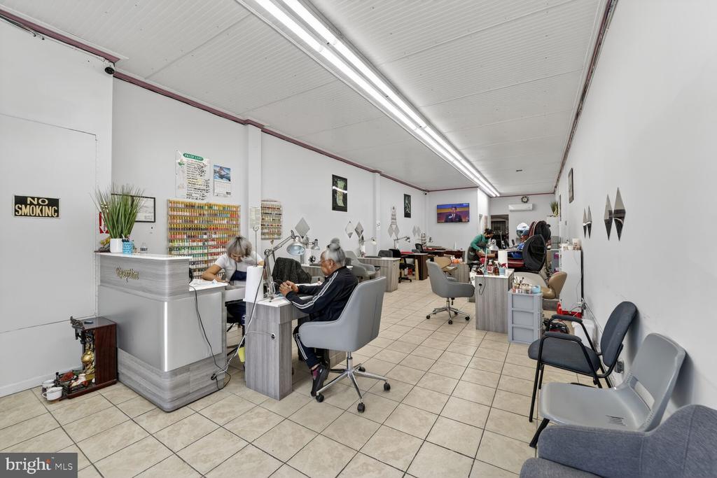 7605-7609 MARLBORO PIKE