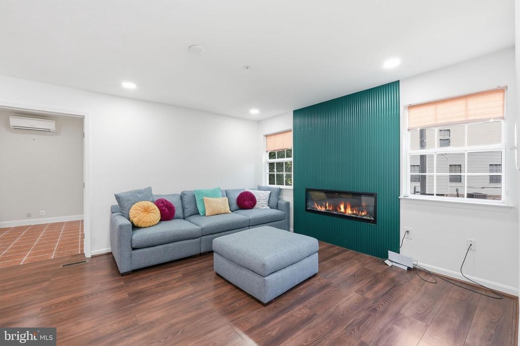705 BONNIE MEADOW LANE
