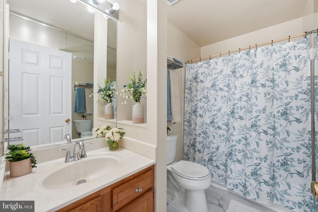 705 BONNIE MEADOW LANE
