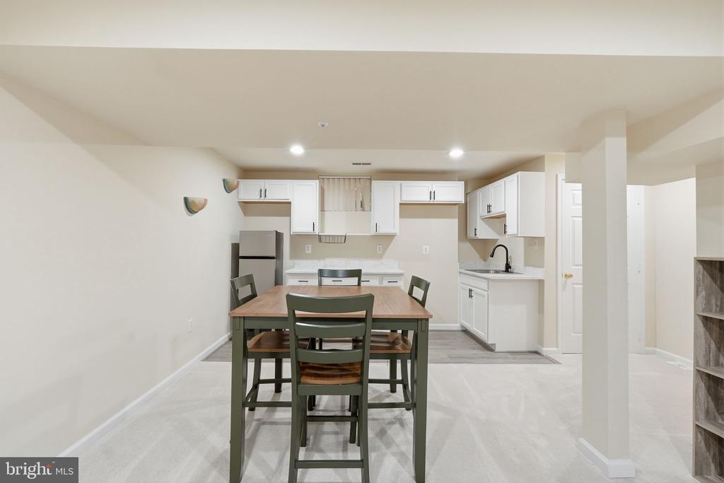 705 BONNIE MEADOW LANE