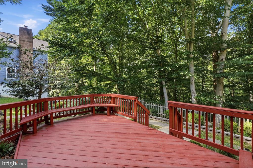705 BONNIE MEADOW LANE